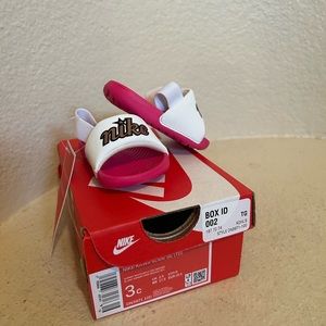 Nike toddler 3 new
